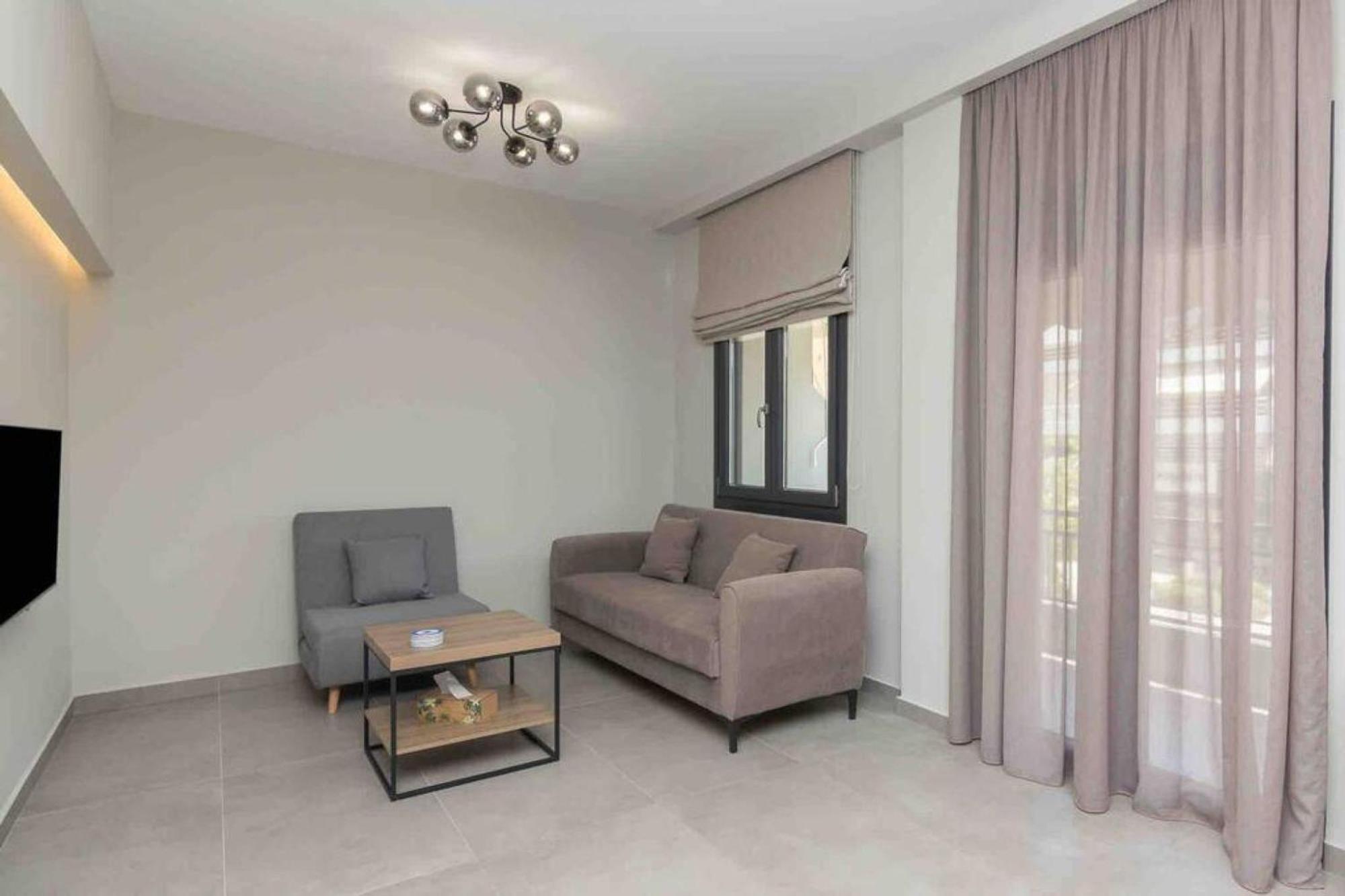 Blue Pearl At Glufada Sea Side Apartment Athens